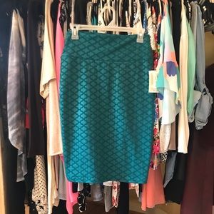 NWT LuLaroe Cassie Pencil Skirt